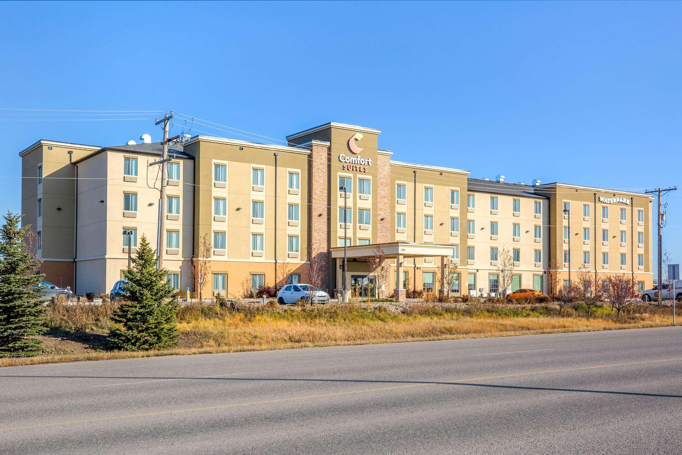 Comfort Suites Regina Luaran gambar
