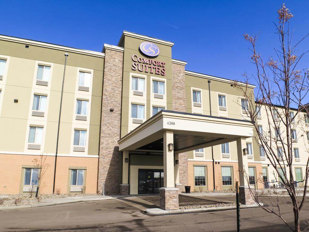 Comfort Suites Regina Luaran gambar